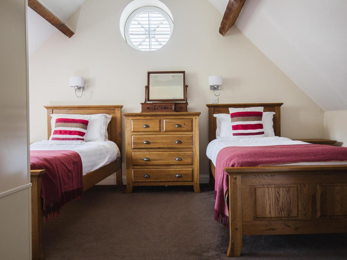 Queens Winchcombe Esterno foto