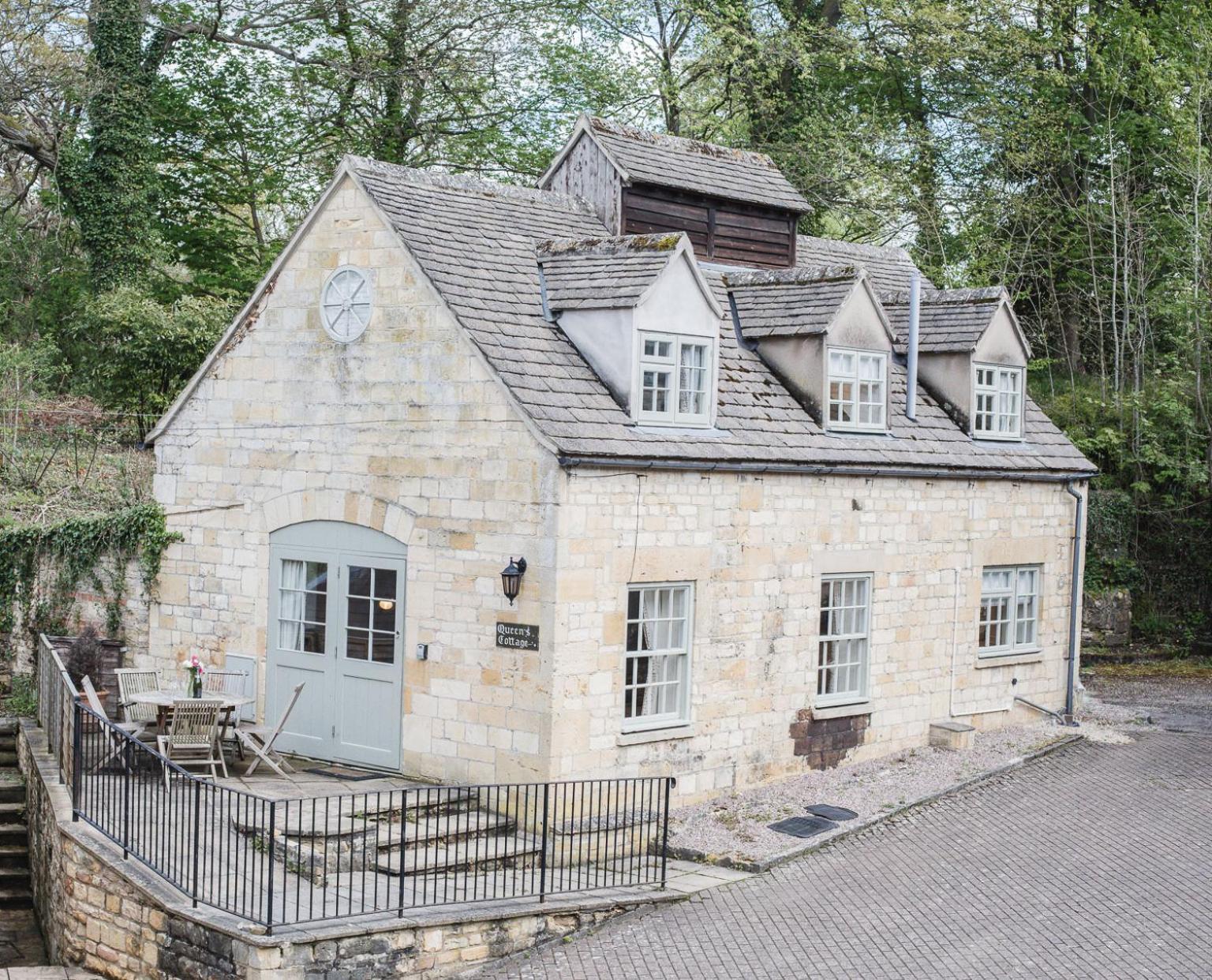 Queens Winchcombe Esterno foto